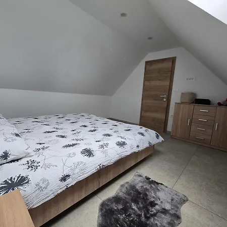 Apartma Termal Catez - Nastanitev Z Vkljucenimi 6-imi Kopalnimi Kartami - 6 Tickets Included Apartment Catez ob Savi