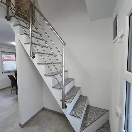 Apartma Termal Catez - Nastanitev Z Vkljucenimi 6-imi Kopalnimi Kartami - 6 Tickets Included Apartment Catez ob Savi