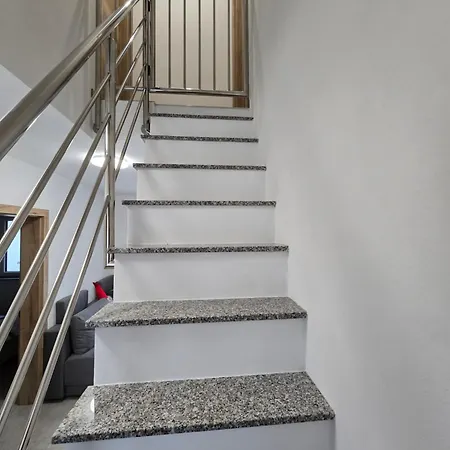 Apartma Termal Catez - Nastanitev Z Vkljucenimi 6-imi Kopalnimi Kartami - 6 Tickets Included Апартаменты